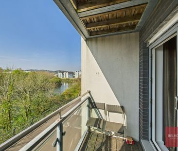 Flat to rent on - Photo 2