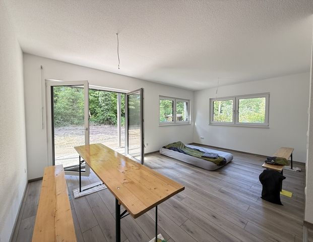 „Erstbezug“ – Modernes Zweifamilienhaus in ruhiger Wohnlage ***große Terrasse***EBK***Kfz*** - Photo 1