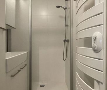 Appartement te huur in Oostende voor € 750 met 1 slaapkamer - Photo 2