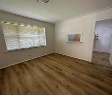 Spacious 2-Bedroom Unit in West Tamworth - Photo 2