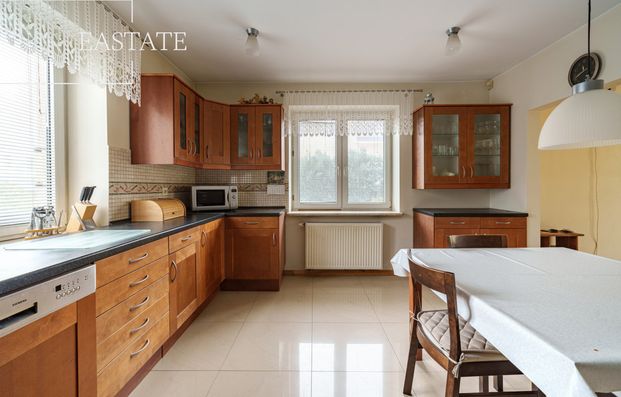 Warszawa, Ursynów, Warszawa, Ursynów, Karczunkowska - Photo 1