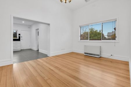 69 Beavers Road, Northcote VIC 3070 - Photo 3
