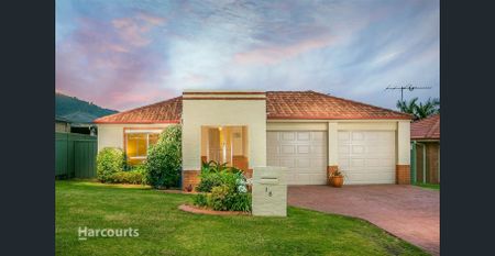 Spacious 4-Bedroom Family Home - Photo 2