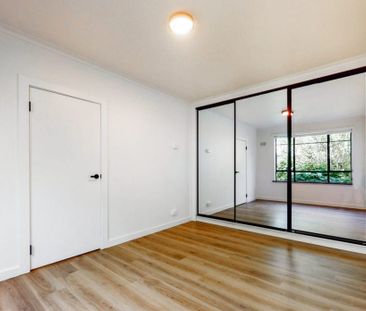 One Bedroom Apartment - Photo 2