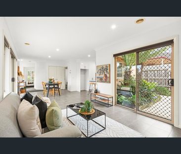 1/62 Plymouth Road, Croydon, Vic 3136 - Photo 2