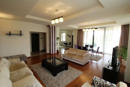 2 Bedrooms Apartment on Iancu Nicolae - Photo 4
