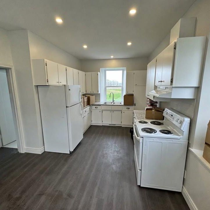 936810 BLENHEIM Road Unit# B, Plattsville, Ontario, N0J1S0 - Photo 1