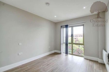 Station Road, Langley, SL3 - Photo 3