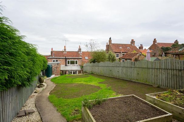 3 bedroom cottage to rent - Photo 1