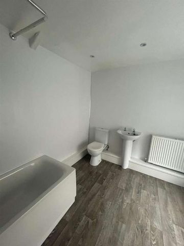 Park Street, Penrhiwceiber, CF45 - Photo 4