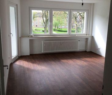 Familienfreundliche Wohnung mit Balkon in Essen-Fulerum zu vermieten! - Foto 1