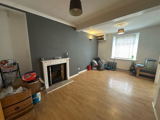 Bonvilston Road, Pontypridd - Photo 1