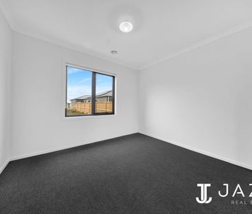 Modern, Energy-Efficient Family Living - Photo 1