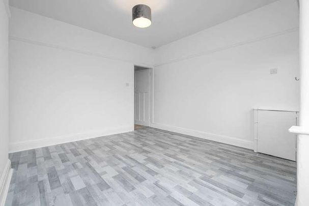 Handforth Road, Reddish, SK5 - Photo 1