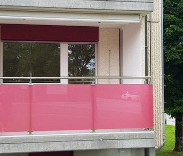 2.5 pièces dans un quartier très familial et proche de toute commodité - Photo 1