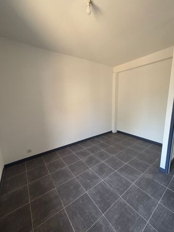 Appartement T2 Bis au RDC - Montceau-les-Mines - Photo 5