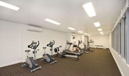 Modern Inner-City Living with Stunning Views at The Dalgety - Photo 4