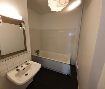 Location Appartement 3 pièces 72m² - Photo 4