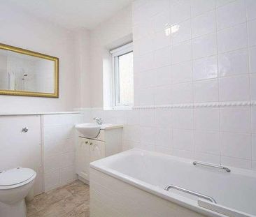 Collingwood Place, Walton-on-thames, KT12 - Photo 5