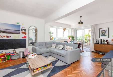 3 bedroom penthouse to rent - Photo 5