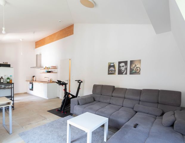 2-Zimmer-Dachgeschoss-Wohnung in der Altstadt - Photo 1