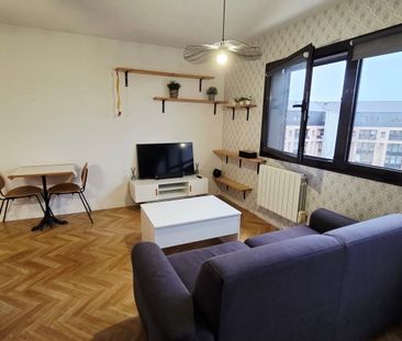 Location Appartement 1 pièce 33m² ORLEANS 45000 - Photo 2