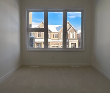 For Lease - 30 Freeman Williams Street, Markham, Ontario - Photo 3