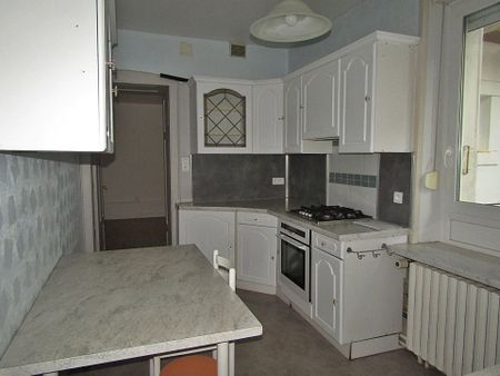 Location Appartement 3 pièces 81 m2 à Raon-l'Étape - Photo 4