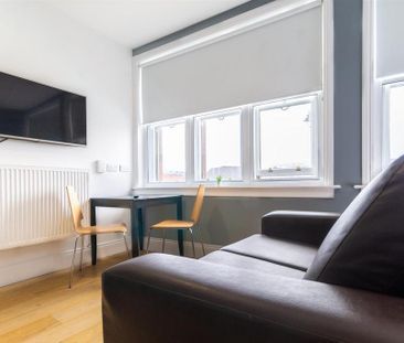 Studio to rent - Photo 5