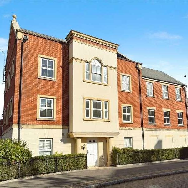 Pioneer Road, Swindon, Wiltshire, SN25 - Photo 1