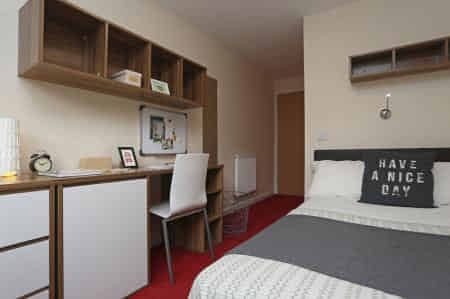 Classic En-Suite Kentish House - Photo 5