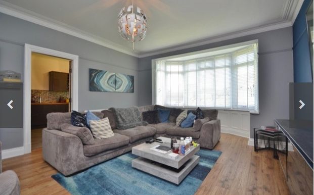 2 Bed Flat, Arncliffe Road, LS16 - Photo 1