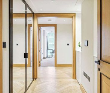 Exceptional 3 bedroom luxury apartment in Abell House with leisure ... - Photo 2