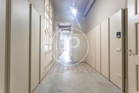 Apartment for Rent on Rosselló Street near Passeig de Gràcia - Photo 4