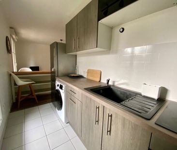 Location Appartement 2 pièces 45m² ORLEANS 45000 - Photo 3