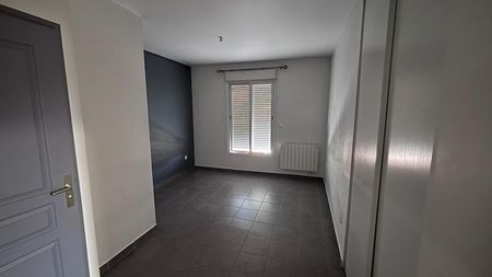 Location Appartement 1 pièce 20m² CLERMONT FERRAND 63000 - Photo 4