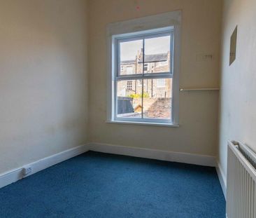 Flat 1 , 23 Park Street - Photo 5