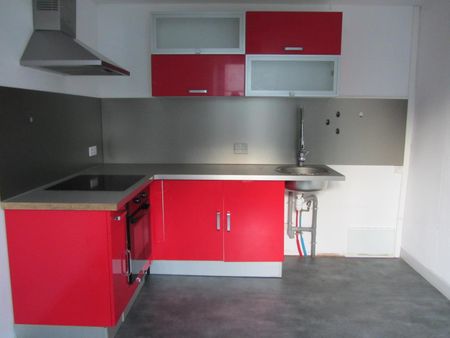 Location Appartement 2 pièces 52m² YDES 15210 - Photo 3