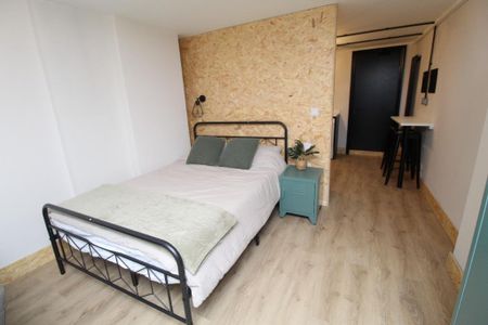 1 bedroom flat to rent - Photo 4