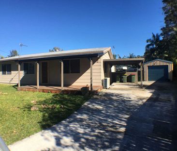 Charming Family Home in Prime Location – Spacious, Convenient, and ... - Photo 3