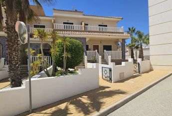 Alquiler de chalet adosado en Calle Pamplona, 11