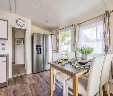 Goodwood Drive - Photo 5