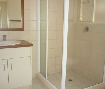 12 Wilton Close, Mudgeeraba, Qld 4213 - Photo 5