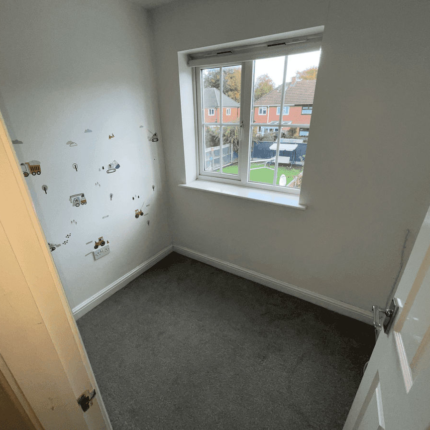 Kesteven Road, West Bromwich, B71 - Photo 1