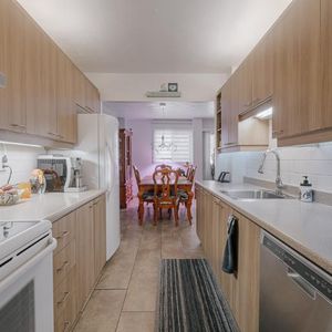 Appartement 5 ½ à louer Sainte-Foy / Sillery décembre 2025 - Photo 2