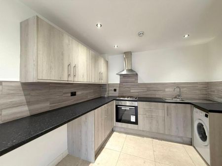 1 bedroom flat to rent - Photo 2