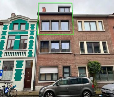 Ruim, gerenoveerd appartement met 2 slaapkamers! - Photo 6