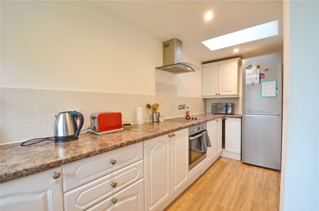 Monks Park Avenue, Horfield - Photo 3