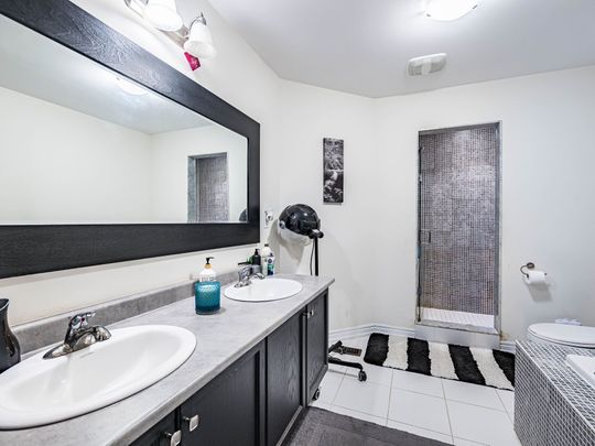 For Lease - 3 Doris Pawley Crescent, Caledon, Ontario - Photo 1