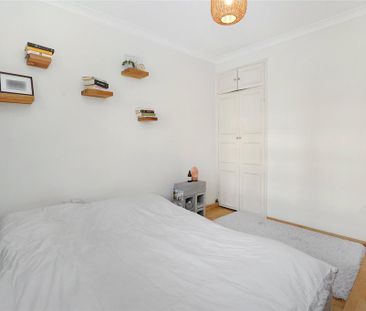 3 bedroom apartment to rent - Photo 3